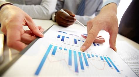 interpreting survey results|Survey data analysis and best practices for reporting.